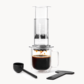 Cafetera AeroPress Clear transparente de Tritan, disponible en colores